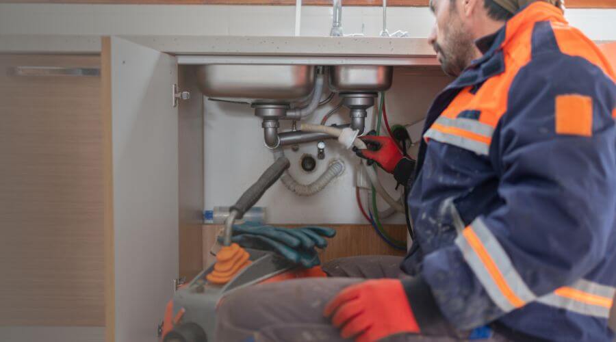 Professional slab leak plumber services in Grosse Tete, LA